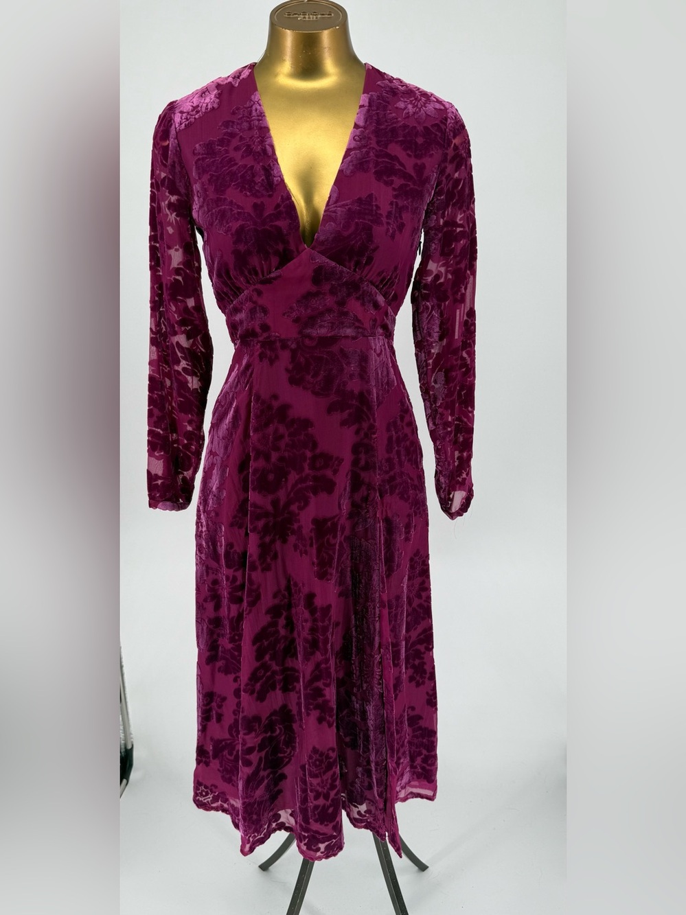 Yumi Kim Carroll Dress  Plum Velvet Burnout Long-Sleeve Maxi Dress Size XS